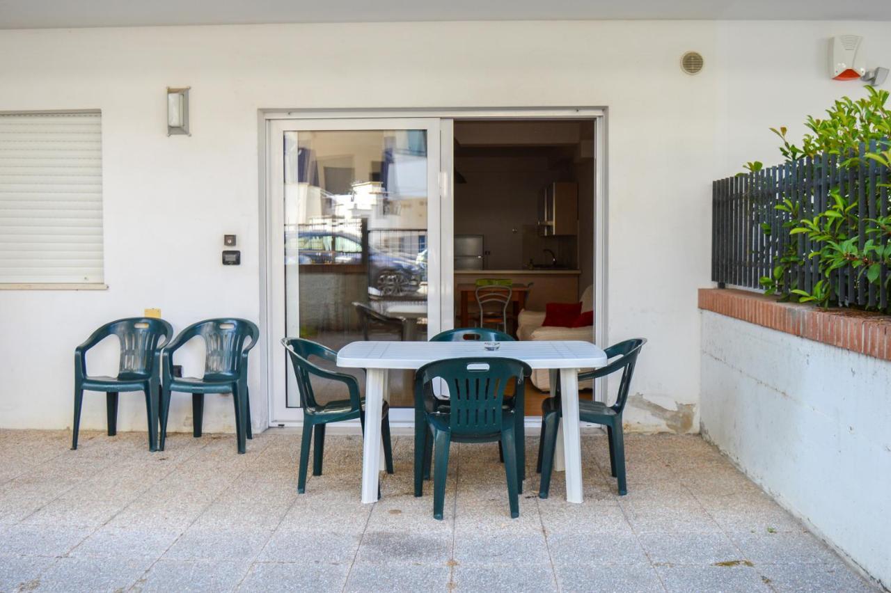 Homiday - Residence Prestige Pineto Extérieur photo