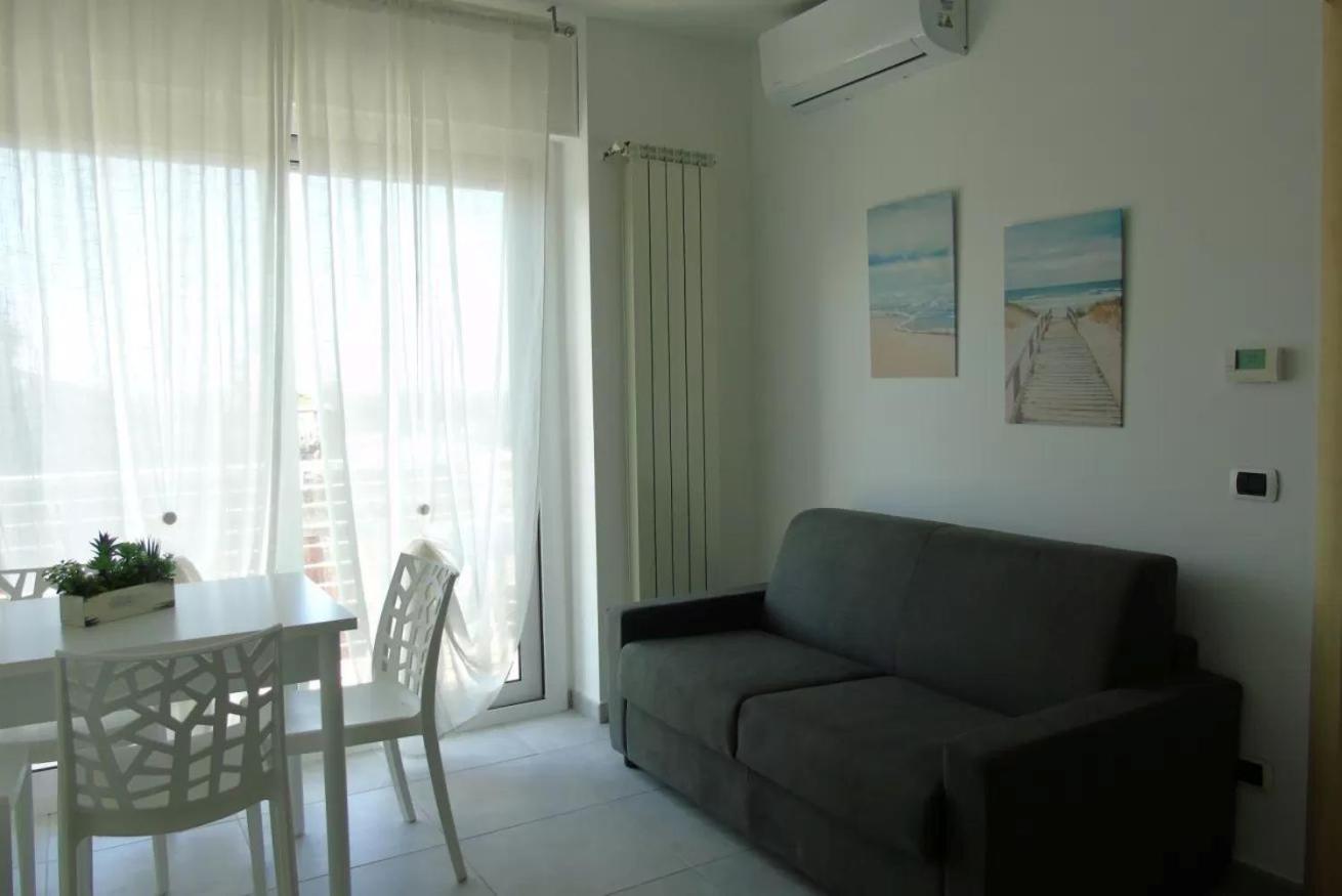 Homiday - Residence Prestige Pineto Extérieur photo